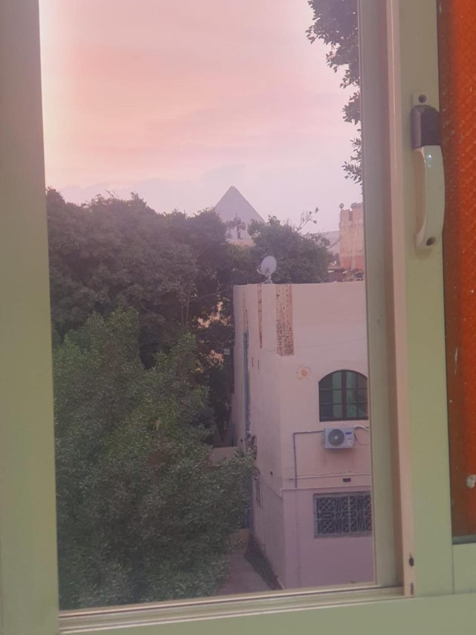 Sobba Pyramids View - Guest House Kafret el-Gabal Екстериор снимка